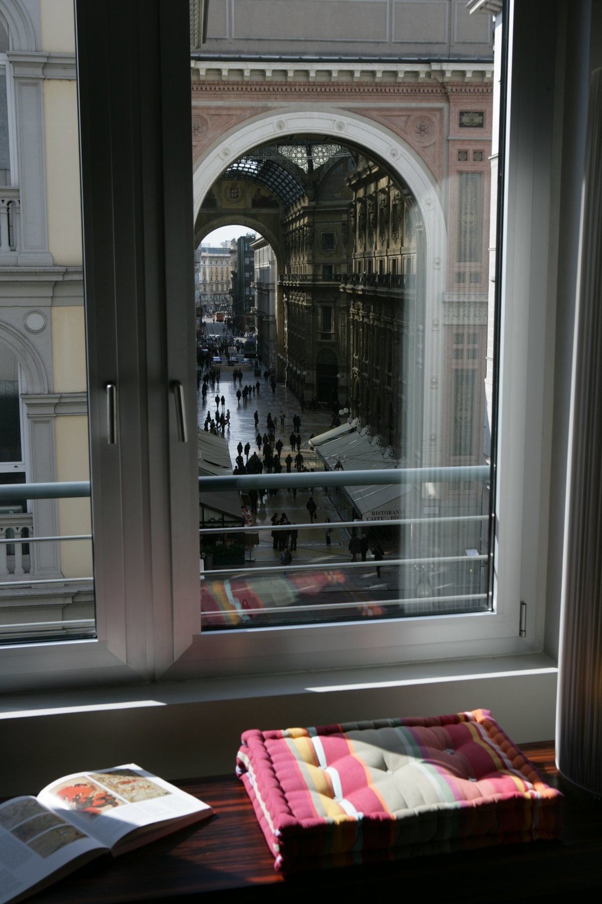 Sina The Gray Hotel Milan Room photo